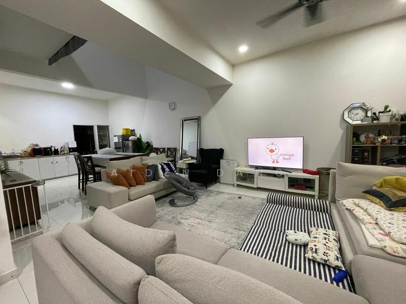 2-storey Terraced House for Sale in Kajang 2 (Kajang) - Aiden Dang - Living Room - PropertyGuru.com.my