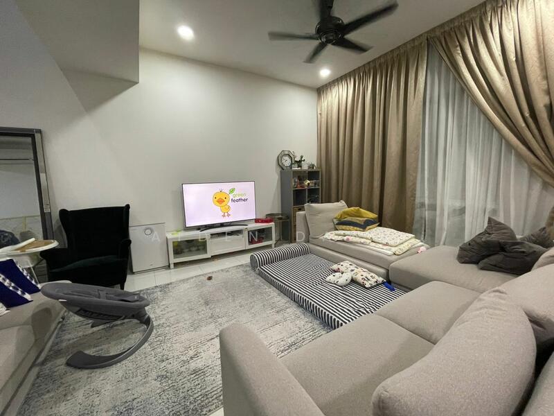 2-storey Terraced House for Sale in Kajang 2 (Kajang) - Aiden Dang - Living Room - PropertyGuru.com.my