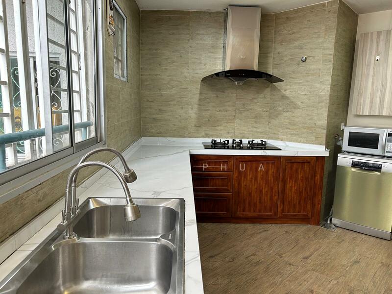 Condominium for Sale at Suasana Sentral Condominiums - Race Phua - Kitchen - PropertyGuru.com.my