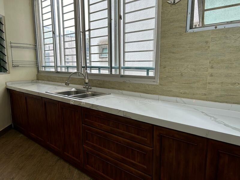 Condominium for Sale at Suasana Sentral Condominiums - Race Phua - Kitchen - PropertyGuru.com.my