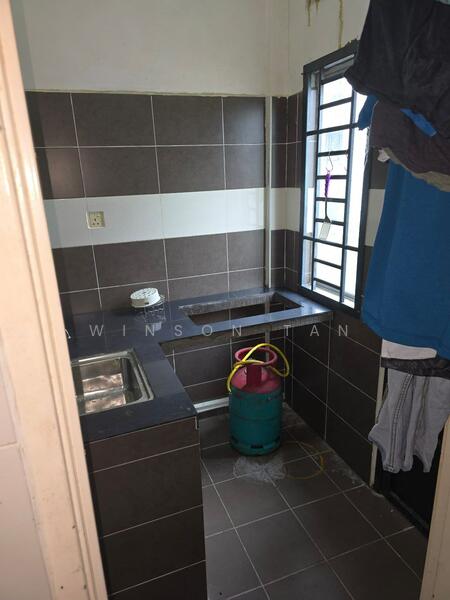 2-storey Terraced House for Sale in Nusa Bayu (Iskandar Puteri (Nusajaya)) - Winson Tan - Kitchen - PropertyGuru.com.my