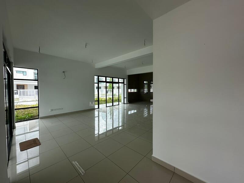 2-storey Terraced House for Sale in Iskandar Puteri (Nusajaya) (Johor) - Meng . - Living Room - PropertyGuru.com.my