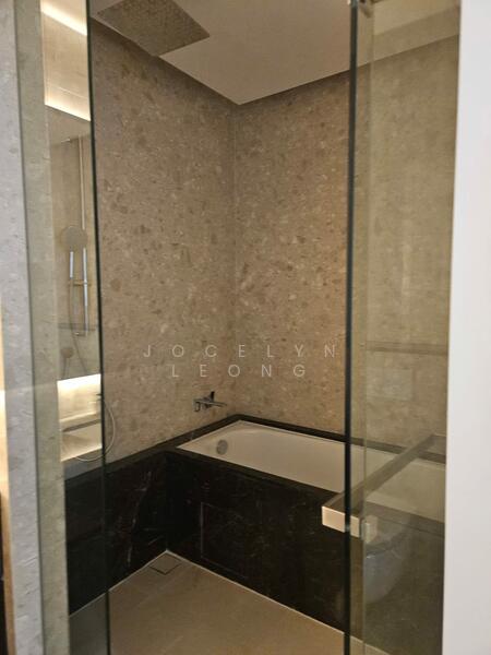 Regent Suites @ Pavilion Damansara Heights untuk Untuk Disewa - RM 4,500 /bulan, Feb 2026 - Bathroom - PropertyGuru.com.my