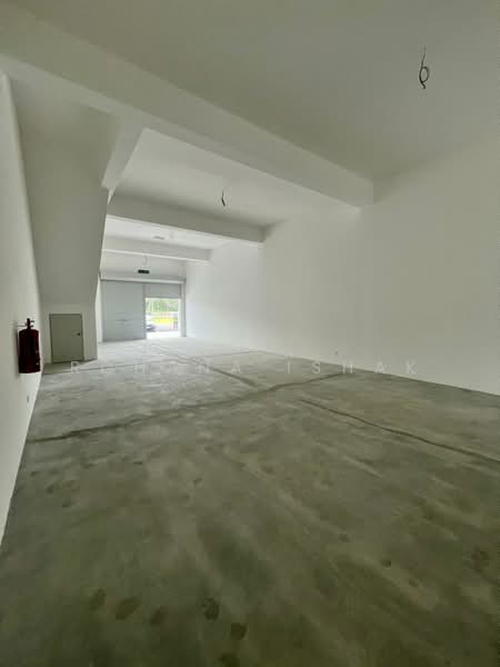 Shop / Office for Rent in Ijok (Selangor) - Rohana Ishak - Interior - PropertyGuru.com.my
