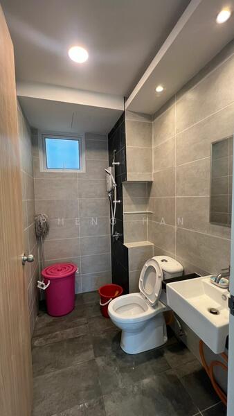 Condominium for Rent at QuayWest Residence - Pheng Han - Bathroom - PropertyGuru.com.my