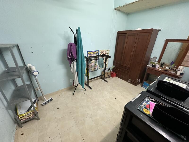 2-storey Terraced House for Sale in Bandar Puncak Alam (Puncak Alam) - Nazri Hassan - PropertyGuru.com.my