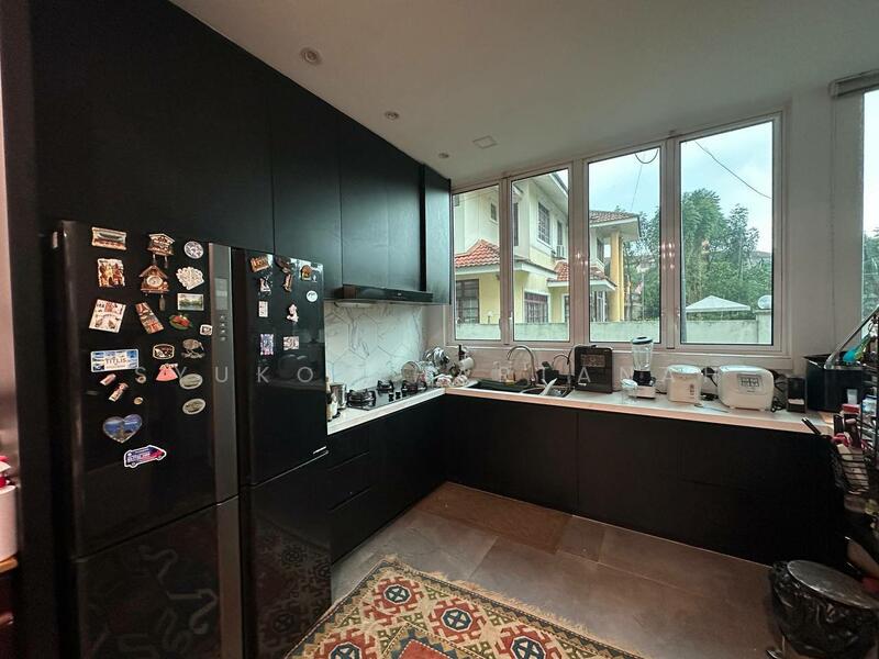 Doube Storey Terrace House, Jln Sepah Puteri Seksyen 5, Kota Damansara untuk Untuk Dijual - RM 1,600,000, Feb 2026 - Kitchen - PropertyGuru.com.my