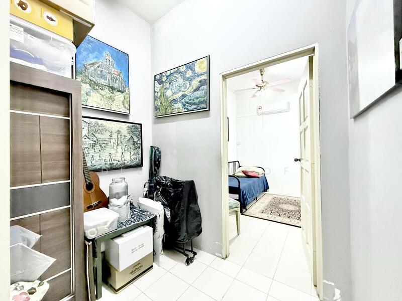 Semi-Detached House for Sale in Subang Bestari (Shah Alam) - Deeya Yusof - PropertyGuru.com.my