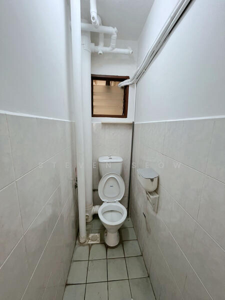 Taman Kheng Tian untuk Untuk Disewa - RM 1,500 /bulan, Feb 2026 - Bathroom - PropertyGuru.com.my