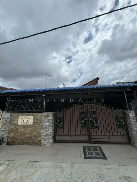 1-storey Terraced House for Sale in Taman Senai Utama (Kulai) - Melinda Ee - Exterior - PropertyGuru.com.my