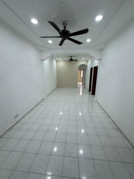 1-storey Terraced House for Sale in Taman Senai Utama (Kulai) - Melinda Ee - Interior - PropertyGuru.com.my
