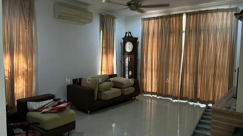 Semi-Detached House for Rent in Seremban 2 (Negeri Sembilan) - Nicky Chua - Living Room - PropertyGuru.com.my