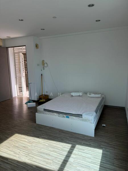 SOHO @ Zetapark untuk Untuk Disewa - RM 1,800 /bulan, Feb 2026 - Bedroom - PropertyGuru.com.my