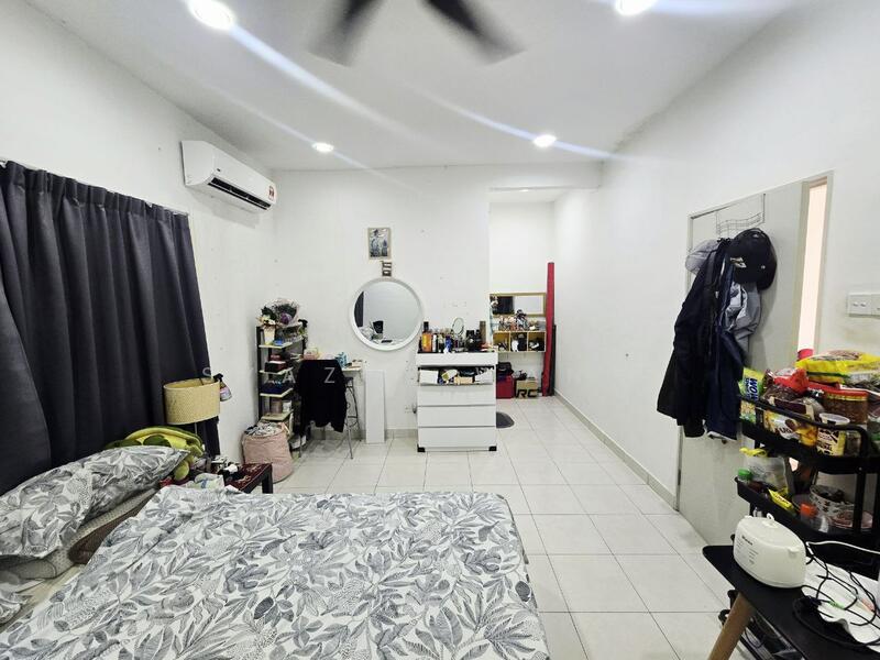 2-storey Terraced House for Sale in Hill Park (Semenyih) - Syazue Wanie - Bedroom - PropertyGuru.com.my
