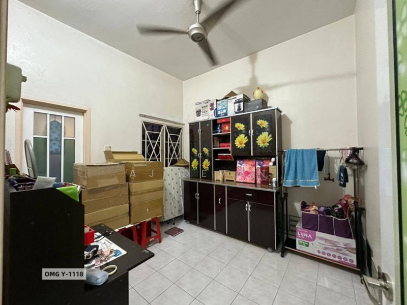 2-storey Terraced House for Sale in Bandar Puteri Klang (Klang) - AJ Devan - Interior - PropertyGuru.com.my