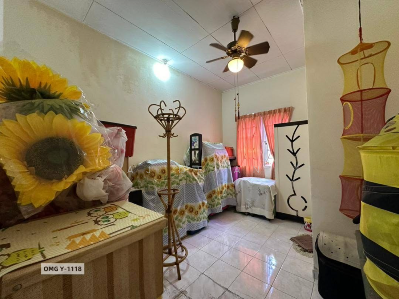 2-storey Terraced House for Sale in Bandar Puteri Klang (Klang) - AJ Devan - Interior - PropertyGuru.com.my