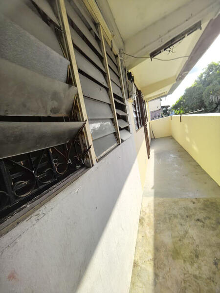 Flat for Sale at Flat Taman Ungku Tun Aminah - Cavin Sim - Balcony - PropertyGuru.com.my