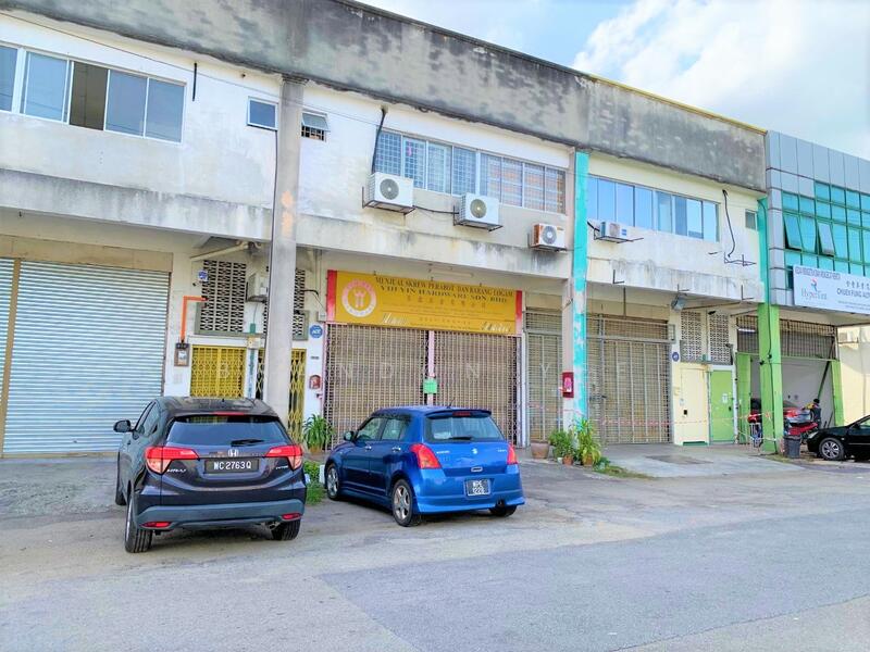 Factory for Rent in Seri Kembangan Industrial Area (Seri Kembangan) - Brandon Yee - Exterior - PropertyGuru.com.my