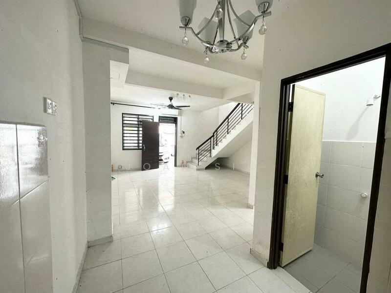 2-storey Terraced House for Sale in Nusantara Prima (Gelang Patah) - Joan Sin - Interior - PropertyGuru.com.my