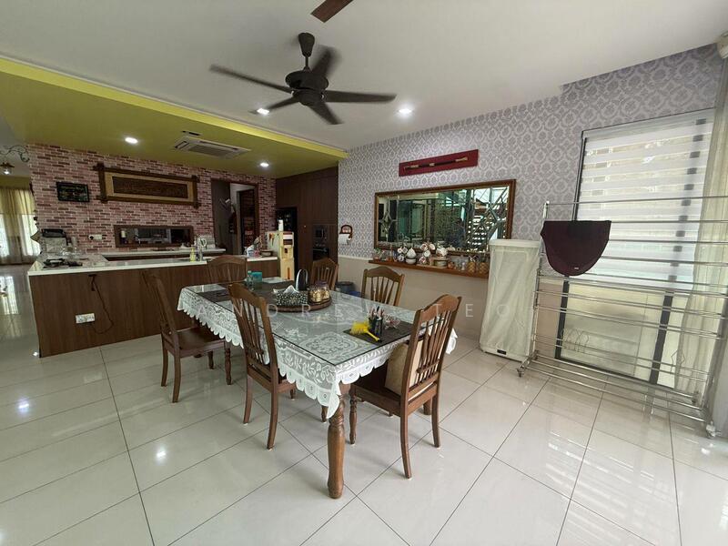 Rumah Banglo untuk Dijual di Leisure Farm (Gelang Patah) - Andrew Teo - Dining Room - PropertyGuru.com.my