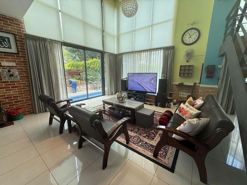 Rumah Banglo untuk Dijual di Leisure Farm (Gelang Patah) - Andrew Teo - Living Room - PropertyGuru.com.my