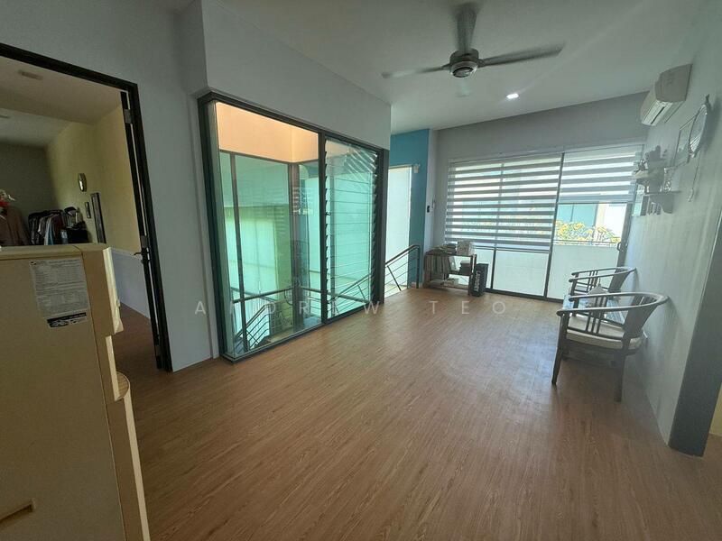 Rumah Banglo untuk Dijual di Leisure Farm (Gelang Patah) - Andrew Teo - Living Room - PropertyGuru.com.my