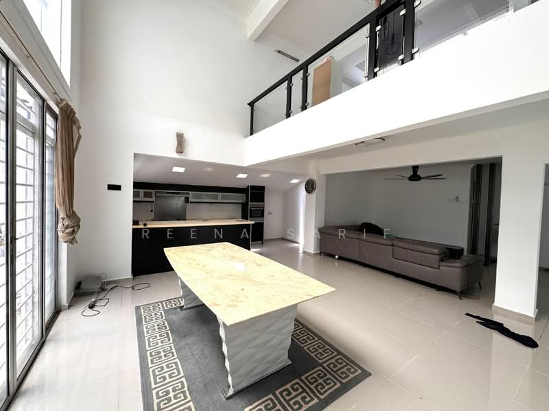 3-storey Terraced House for Sale in Ulu Kelang (Selangor) - Reena Sarif - Living Room - PropertyGuru.com.my