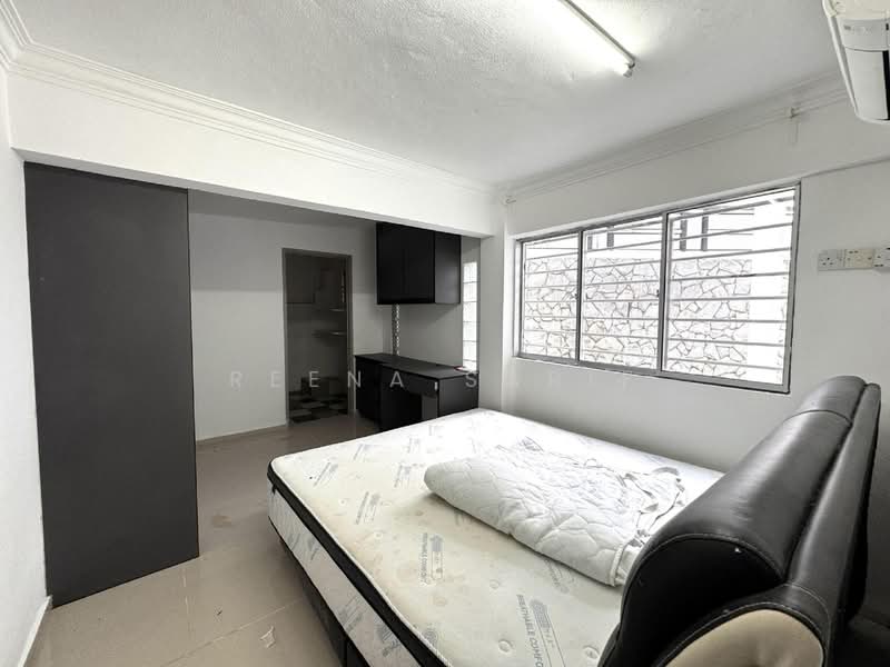 3-storey Terraced House for Sale in Ulu Kelang (Selangor) - Reena Sarif - Bedroom - PropertyGuru.com.my