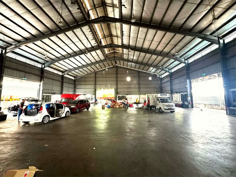 Factory for Rent in Seri Kembangan (Selangor) - YX Teh - Interior - PropertyGuru.com.my