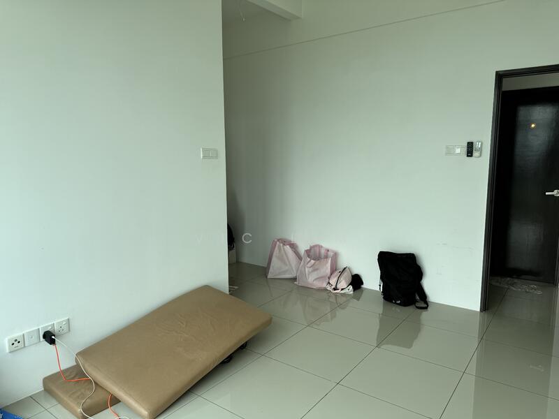 Service Residence for Sale at 8Scape Residence @ Sutera - Vic Lim - Interior - PropertyGuru.com.my