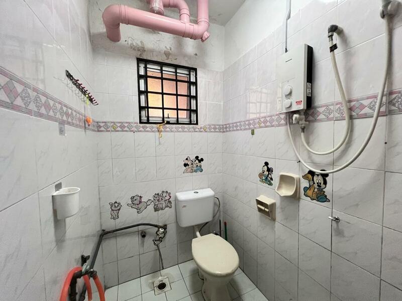 Apartment for Sale at Lily & Jasmine Apartment - April Chin - Bathroom - PropertyGuru.com.my