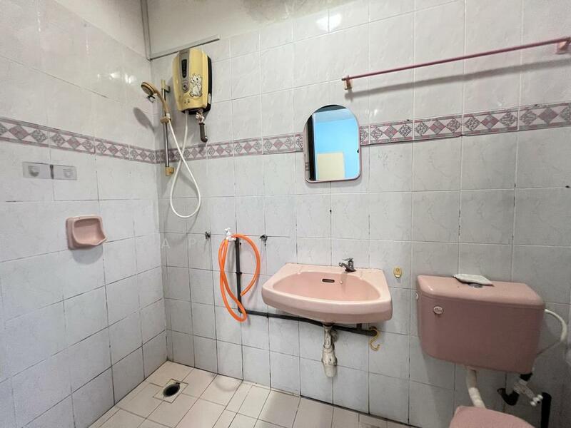 Apartment for Sale at Lily & Jasmine Apartment - April Chin - Bathroom - PropertyGuru.com.my