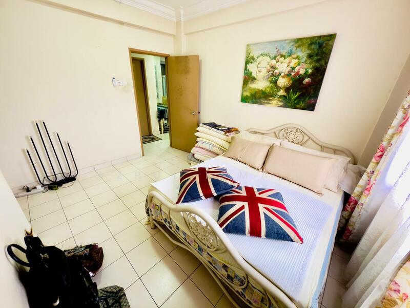 Pangsapuri Saujana Gombak untuk Untuk Dijual - RM 310,000, Feb 2026 - Bedroom - PropertyGuru.com.my