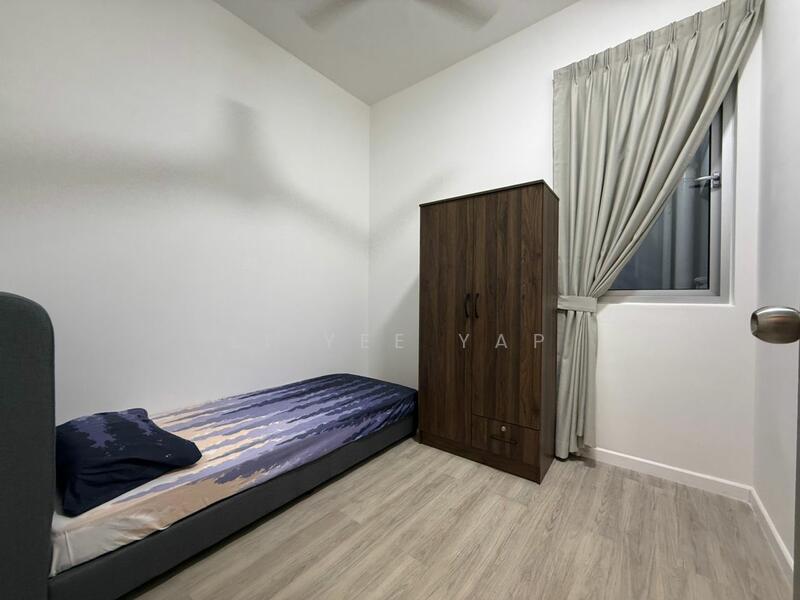 Condominium for Rent at Lakefront Residence - Li Yee Yap - PropertyGuru.com.my