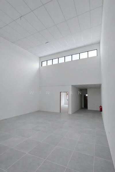 Shop for Rent in Ulu Tiram (Johor) - Win Tan - Interior - PropertyGuru.com.my