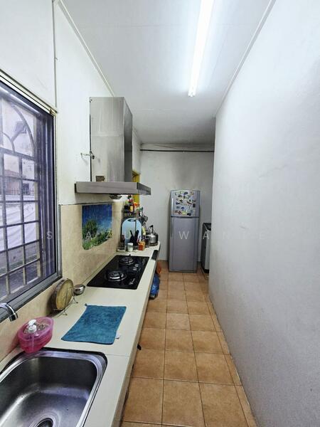 2-storey Terraced House for Sale in Bandar Mahkota Cheras (Cheras) - Syazue Wanie - Kitchen - PropertyGuru.com.my