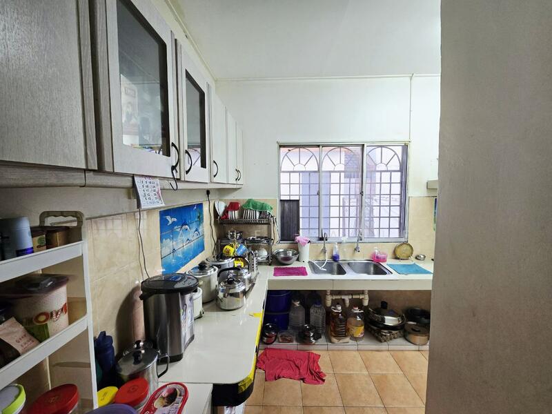 2-storey Terraced House for Sale in Bandar Mahkota Cheras (Cheras) - Syazue Wanie - Kitchen - PropertyGuru.com.my