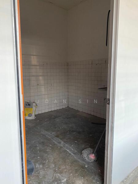 Shop / Office for Sale in Taman Tasek (Johor Bahru) - Joan Sin - Interior - PropertyGuru.com.my