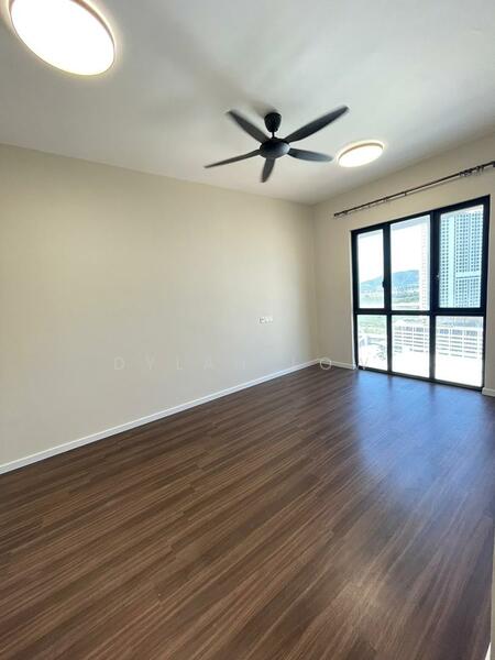 Vertu Resort untuk Untuk Disewa - RM 1,900 /bulan, Mac 2026 - Living Room - PropertyGuru.com.my