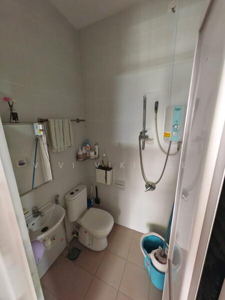 Cluster House for Sale in Iskandar Puteri (Nusajaya) (Johor) - Vivi Viki Lee - Bathroom - PropertyGuru.com.my