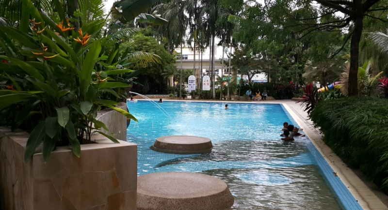 The Ocean View (Bandar Sri Pinang) untuk Untuk Dijual - RM 378,000, Feb 2026 - Pool - PropertyGuru.com.my