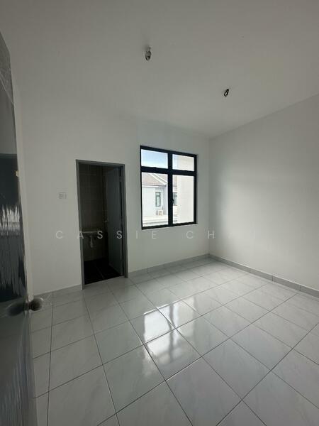 Cluster House for Sale in Johor Bahru (Johor) - Cassie Chan - Bed room  - PropertyGuru.com.my