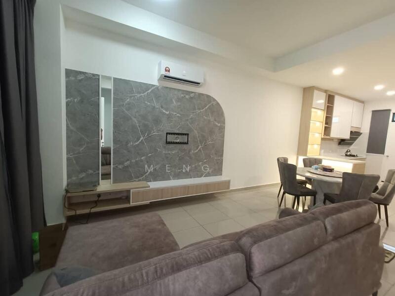 2-storey Terraced House for Sale in Pasir Gudang (Johor) - Meng . - Living Room - PropertyGuru.com.my