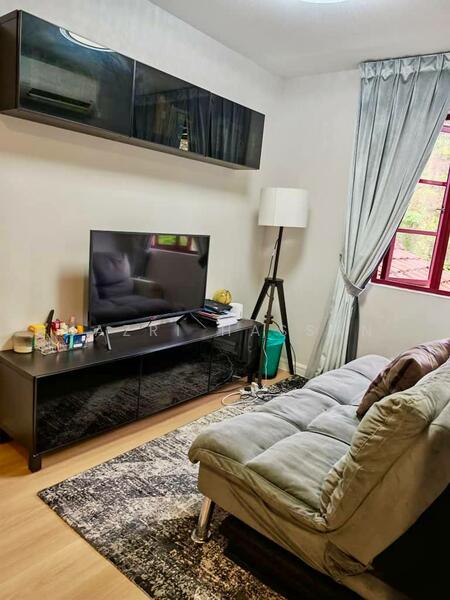 3-storey Terraced House for Sale in Sierramas (Sungai Buloh) - Nazri Hassan - Living Room - PropertyGuru.com.my