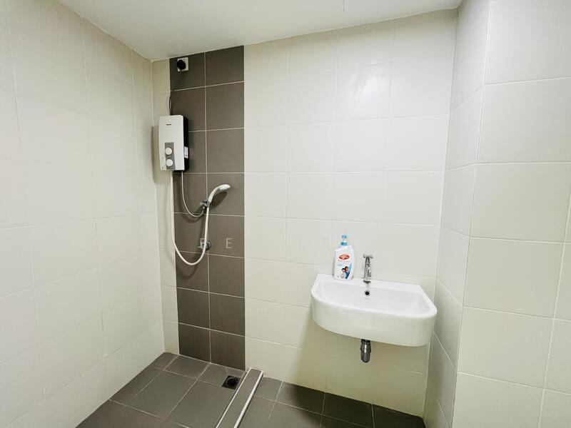 Elit Heights @ Bayan City untuk Untuk Disewa - RM 2,000 /bulan, Feb 2026 - Bathroom - PropertyGuru.com.my
