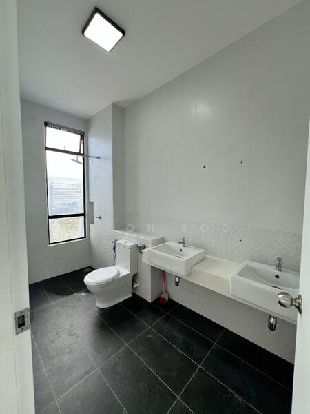 Terraced House for Rent in Kota Masai (Pasir Gudang) - Vison Foo - Bathroom - PropertyGuru.com.my