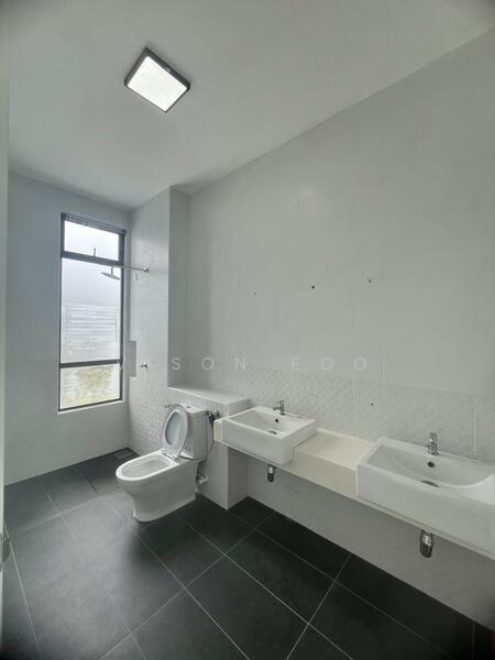 Terraced House for Rent in Kota Masai (Pasir Gudang) - Vison Foo - Bathroom - PropertyGuru.com.my