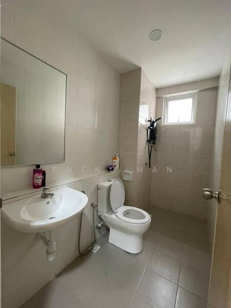 Havana Beach Residences untuk Untuk Disewa - RM 1,800 /bulan, Feb 2026 - Bathroom - PropertyGuru.com.my