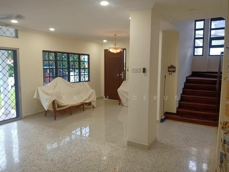 Semi-Detached House for Sale in Melawati (Selangor) - Ibrahim Iderus - Living Room - PropertyGuru.com.my