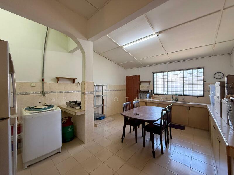 Taman Seremban Jaya untuk Untuk Dijual - RM 320,000, Feb 2026 - Kitchen - PropertyGuru.com.my